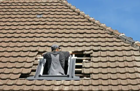 Pose de velux - Yébleron